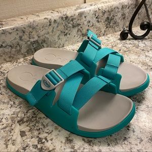 Womens size 11 Chaco Chillo slides green grey